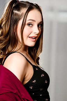 Glamour Babes Aften Opal And Nikole Nash