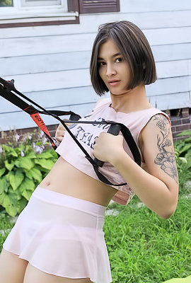 Innocent Teen Sasha Xray With Small Pussy