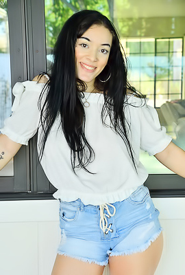 FTV Violet Beautiful Girl And Milf Plays With Banana
