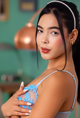 Kubera Fortuna Tantalizes With A Solo Striptease Showcasing Her Sheer Allure And Perfectly Manicured Feet